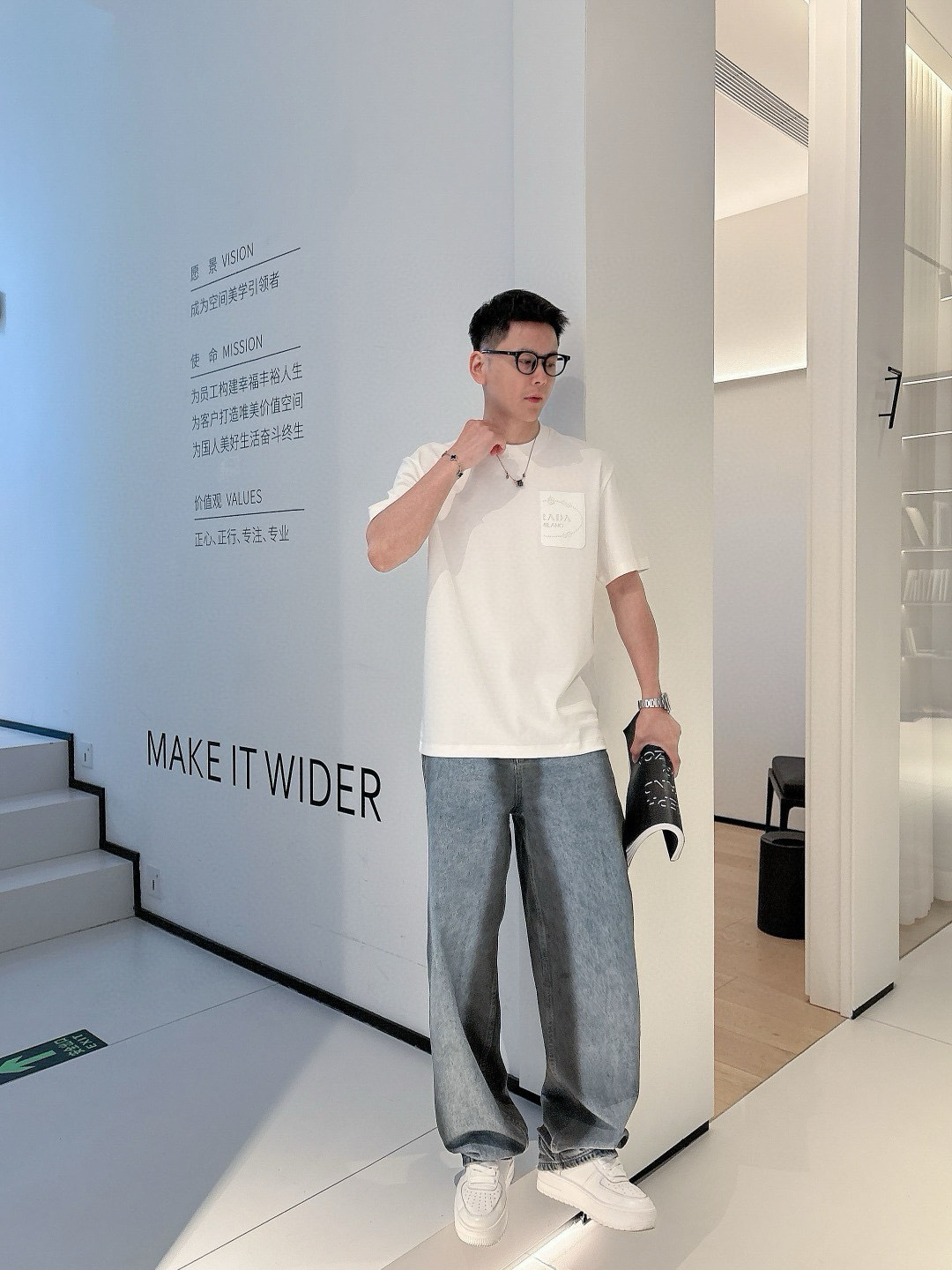 2025 S/S New 新品颜色：黑色 白色 石墨灰尺码：M-3XL 微阔版型P.S：兰精莫代尔+匹马