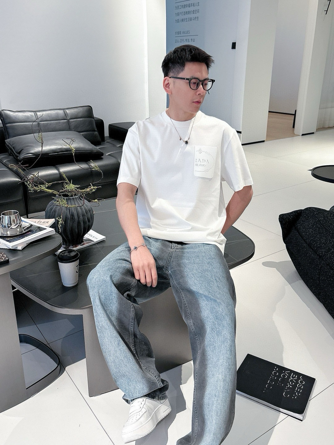 2025 S/S New 新品颜色：黑色 白色 石墨灰尺码：M-3XL 微阔版型P.S：兰精莫代尔+匹马