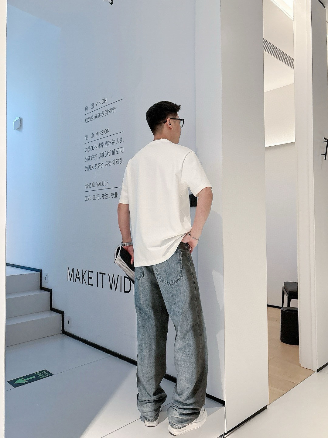 2025 S/S New 新品颜色：黑色 白色 石墨灰尺码：M-3XL 微阔版型P.S：兰精莫代尔+匹马