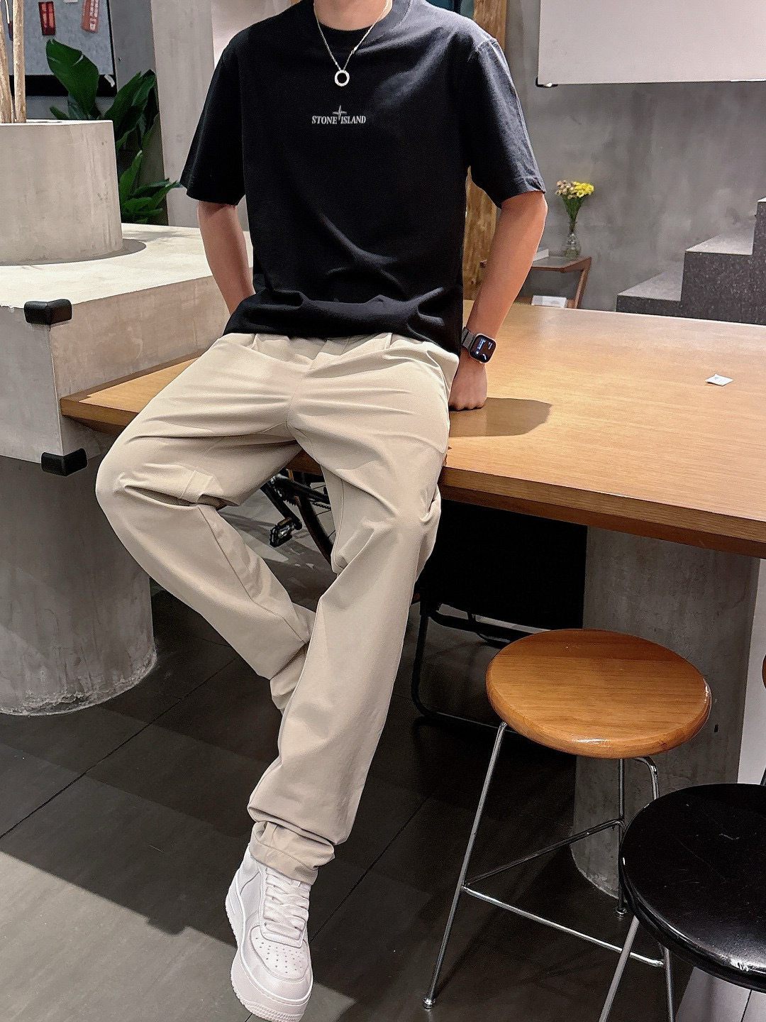 2025 S/S New 新品颜色：黑色 白色 灰色尺码：M—3XL 微阔版型P.S：265克重纯棉肌理