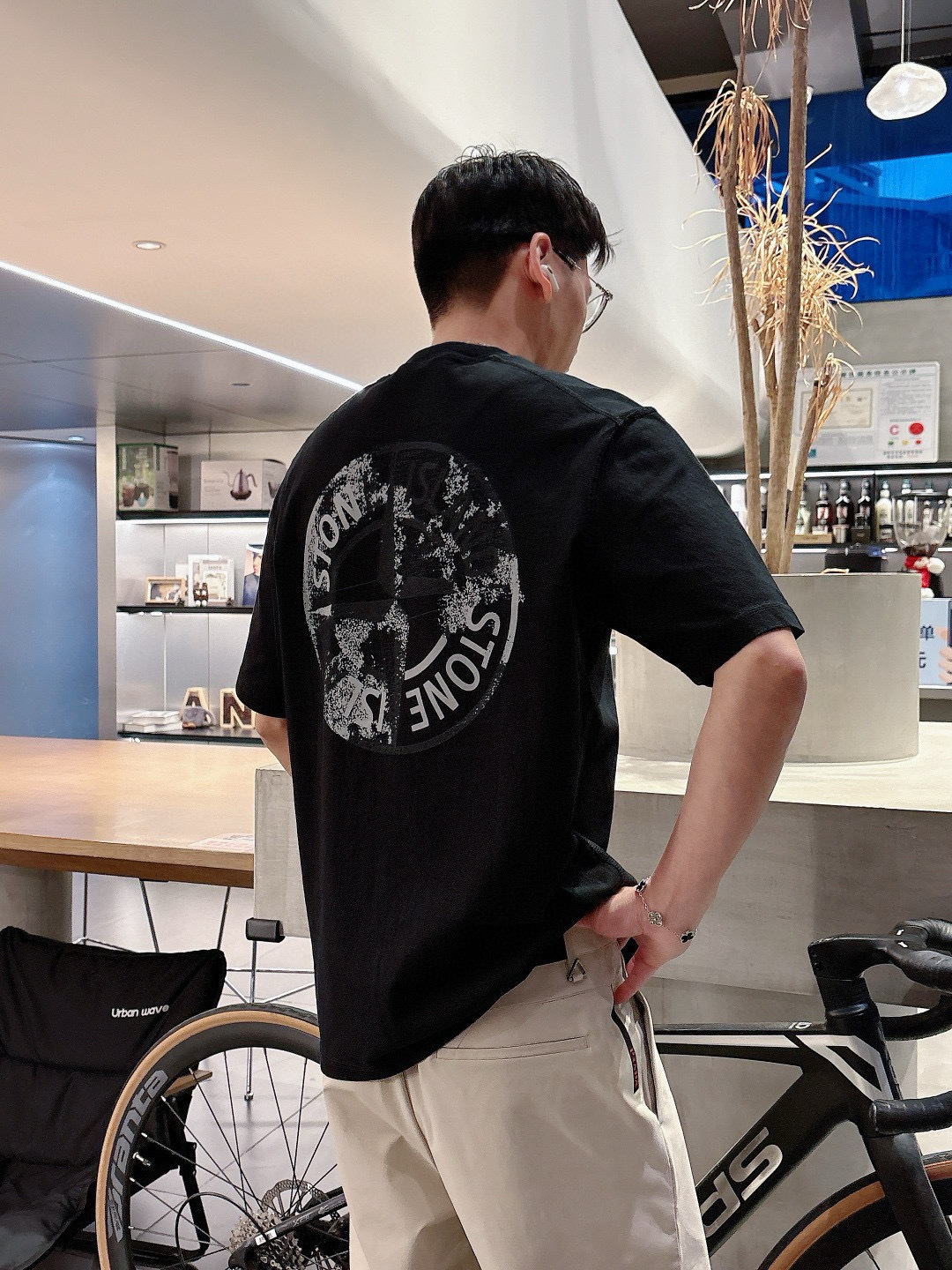 2025 S/S New 新品颜色：黑色 白色 灰色尺码：M—3XL 微阔版型P.S：265克重纯棉肌理