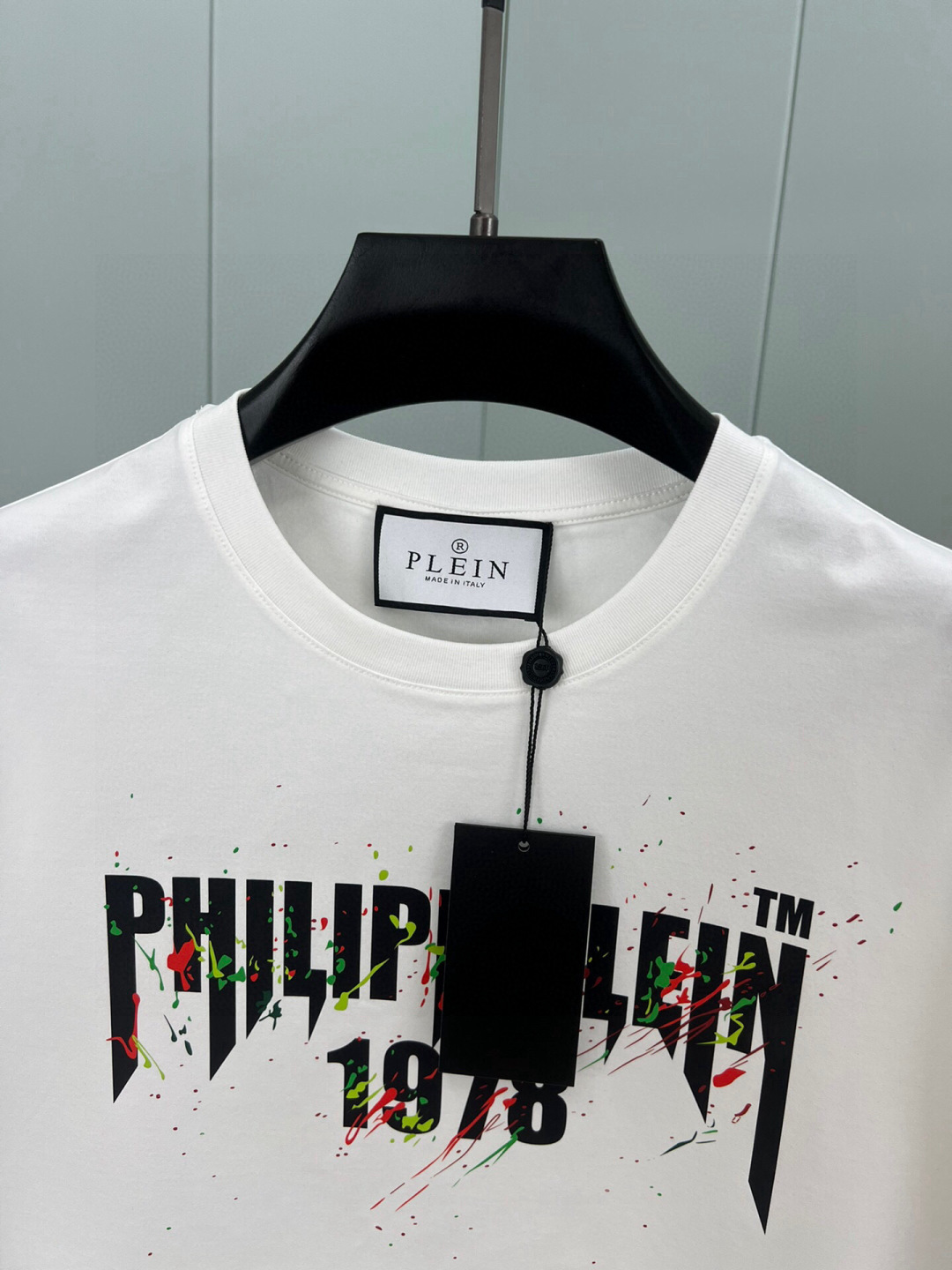 PHILIPP PLEIN 25春夏新品数码印花徽标短袖圆领T恤，采用定制80支双股丝光棉面料；黑色 白