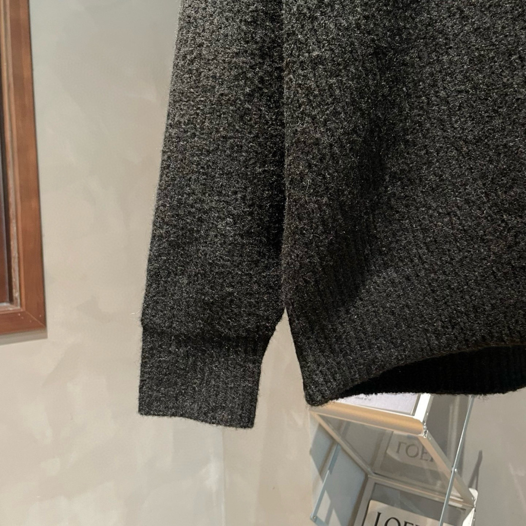 Acne Studios🌟秋冬新款开衫毛衣长袖🆕采用优质面料，超级柔软亲肤！内里走线工整细致，高端百搭款