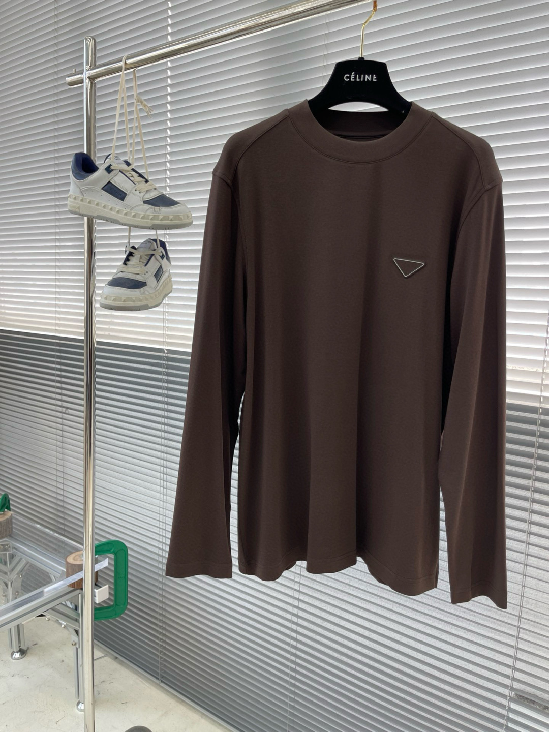 PRAD 2025秋冬打底系列尺码: M-5XL版型：长袖打底T克重：245克重成份：莫代尔双面面料 工