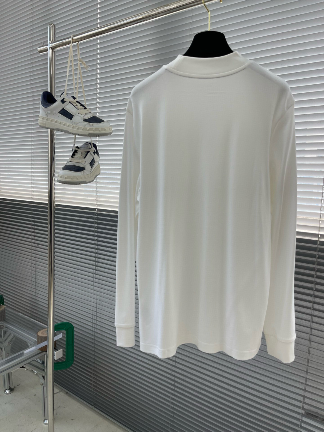 mon 2025秋冬打底系列尺码: M-5XL版型：长袖打底T克重：245克重成份：莫代尔双面面料 工艺