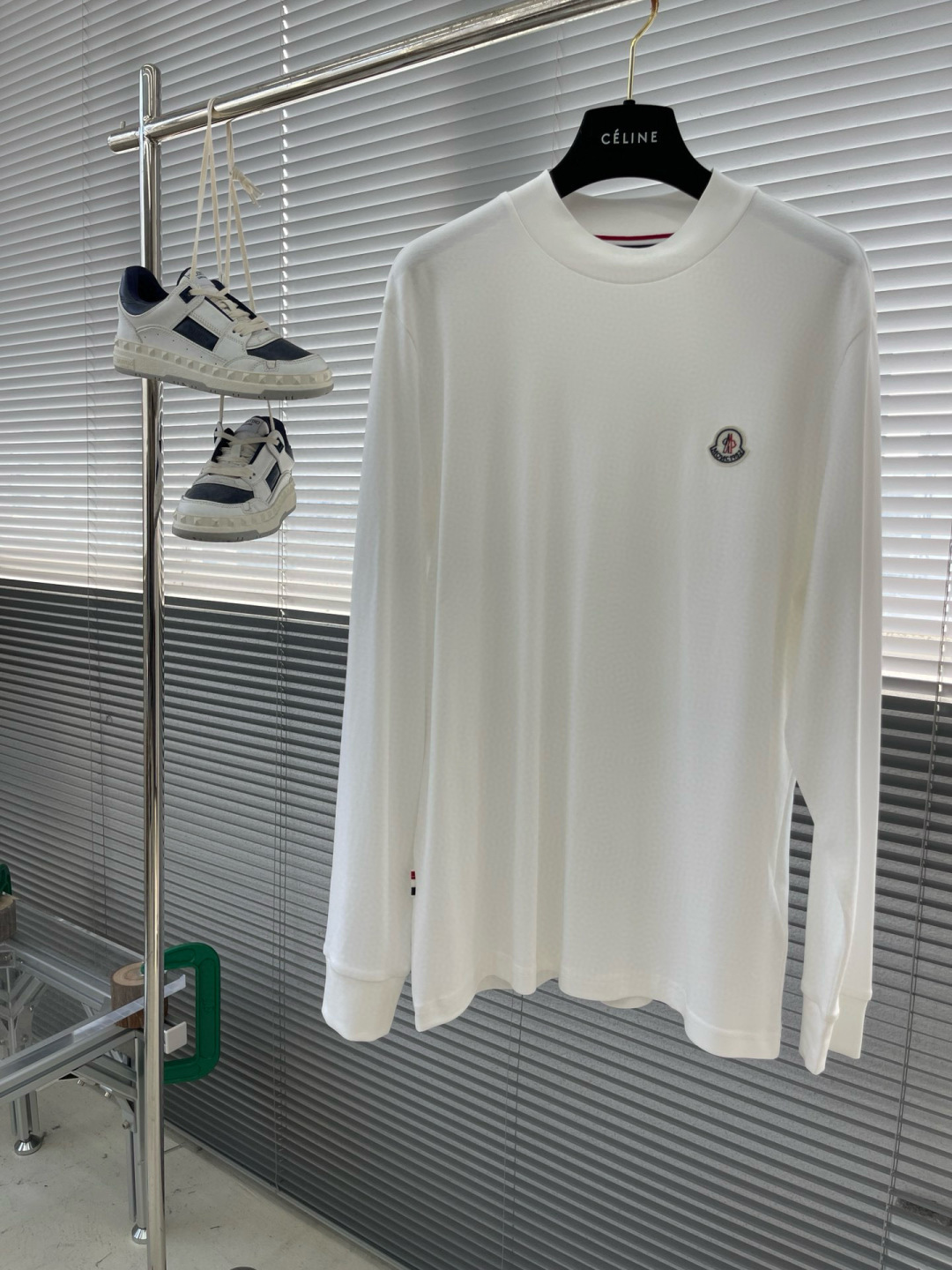 mon 2025秋冬打底系列尺码: M-5XL版型：长袖打底T克重：245克重成份：莫代尔双面面料 工艺