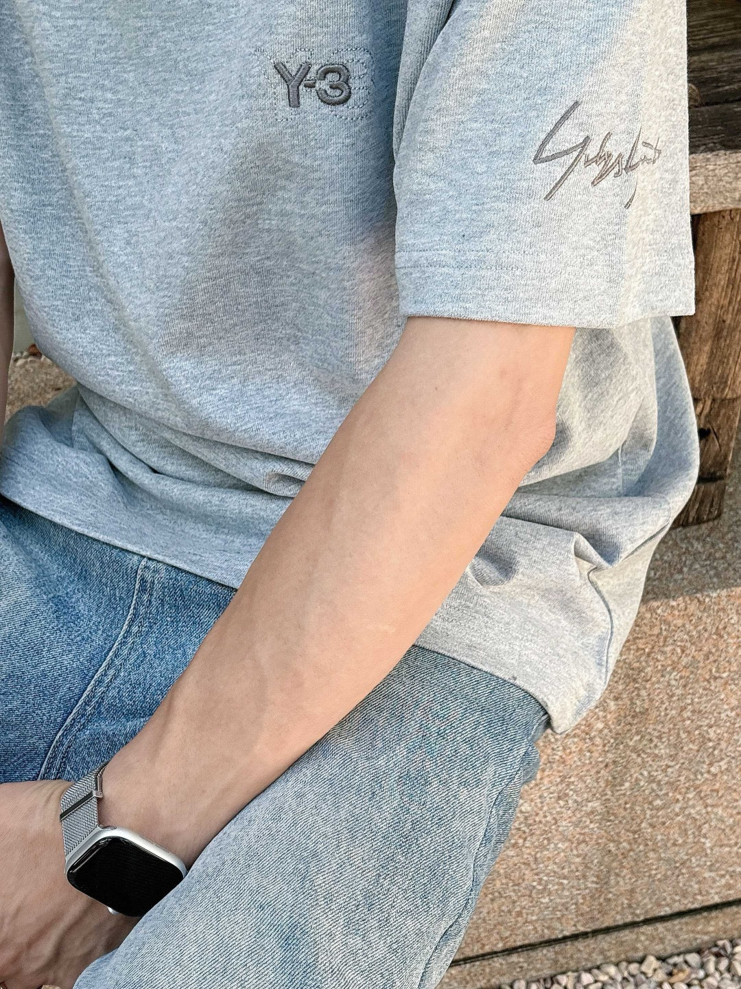 Y-3 25新款磨毛短袖阔版T恤颜色：黑，白，灰尺码：XS-XL