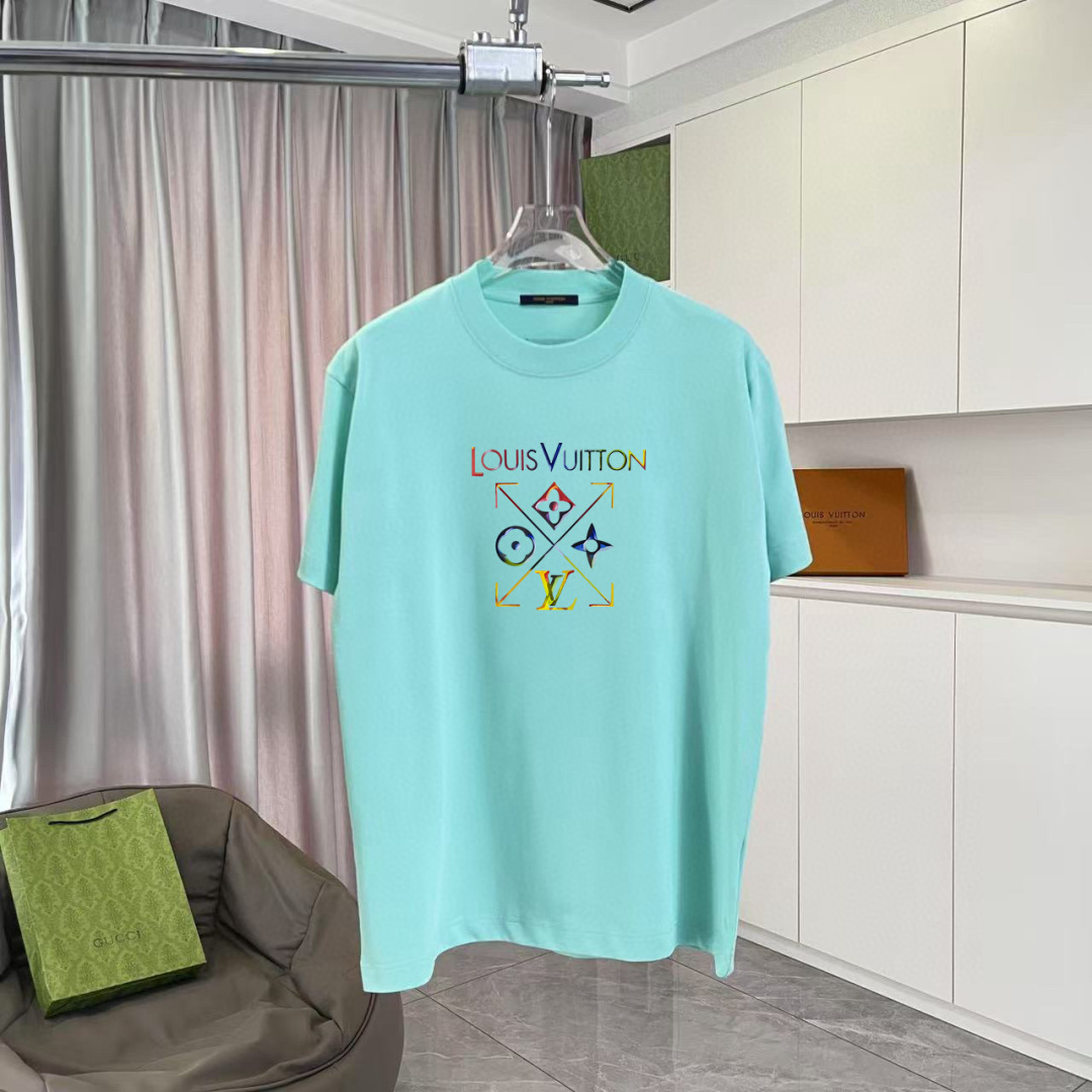 1V*2025秋季新款 个性字母logo印花 定制面料300g 短袖T恤 男女同款尺码：S M L XL