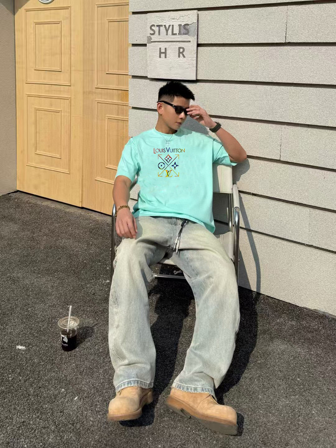 1V*2025秋季新款 个性字母logo印花 定制面料300g 短袖T恤 男女同款尺码：S M L XL