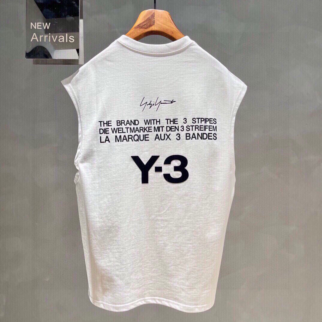 Y3🌟夏季新款背心🎽采用优质面料，超级柔软亲肤！标识植绒印花 设计点缀，内里走线工整细致，上身时尚潮流！