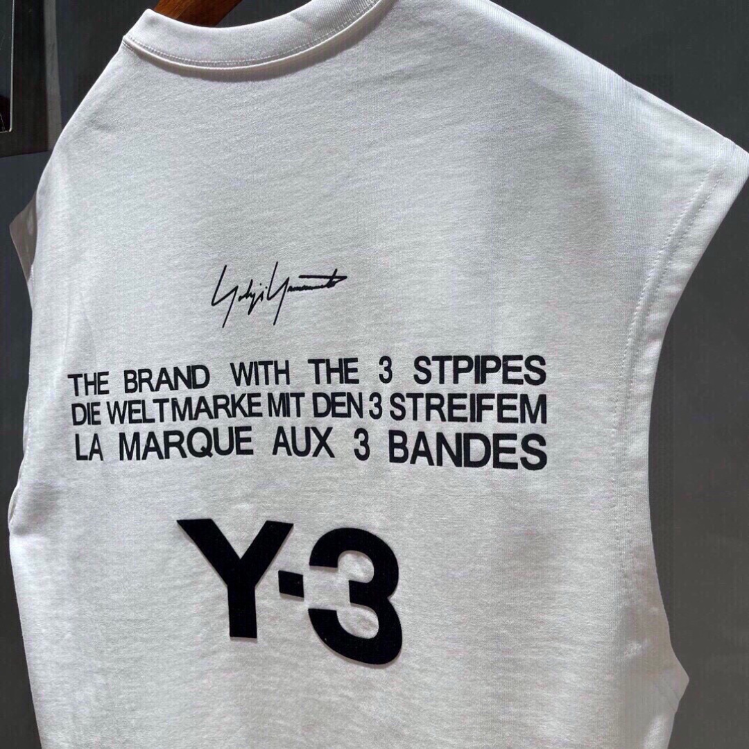 Y3🌟夏季新款背心🎽采用优质面料，超级柔软亲肤！标识植绒印花 设计点缀，内里走线工整细致，上身时尚潮流！