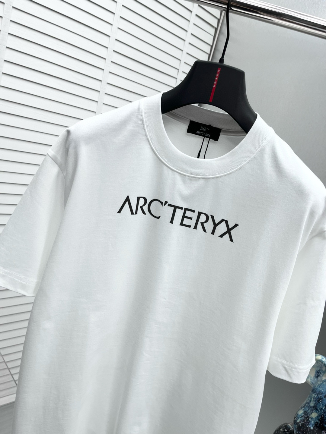 ARC*始祖鸟 25ss新款短袖，定制280克全棉面料，前幅印花logo，非常简约大气的一款 无论是上身