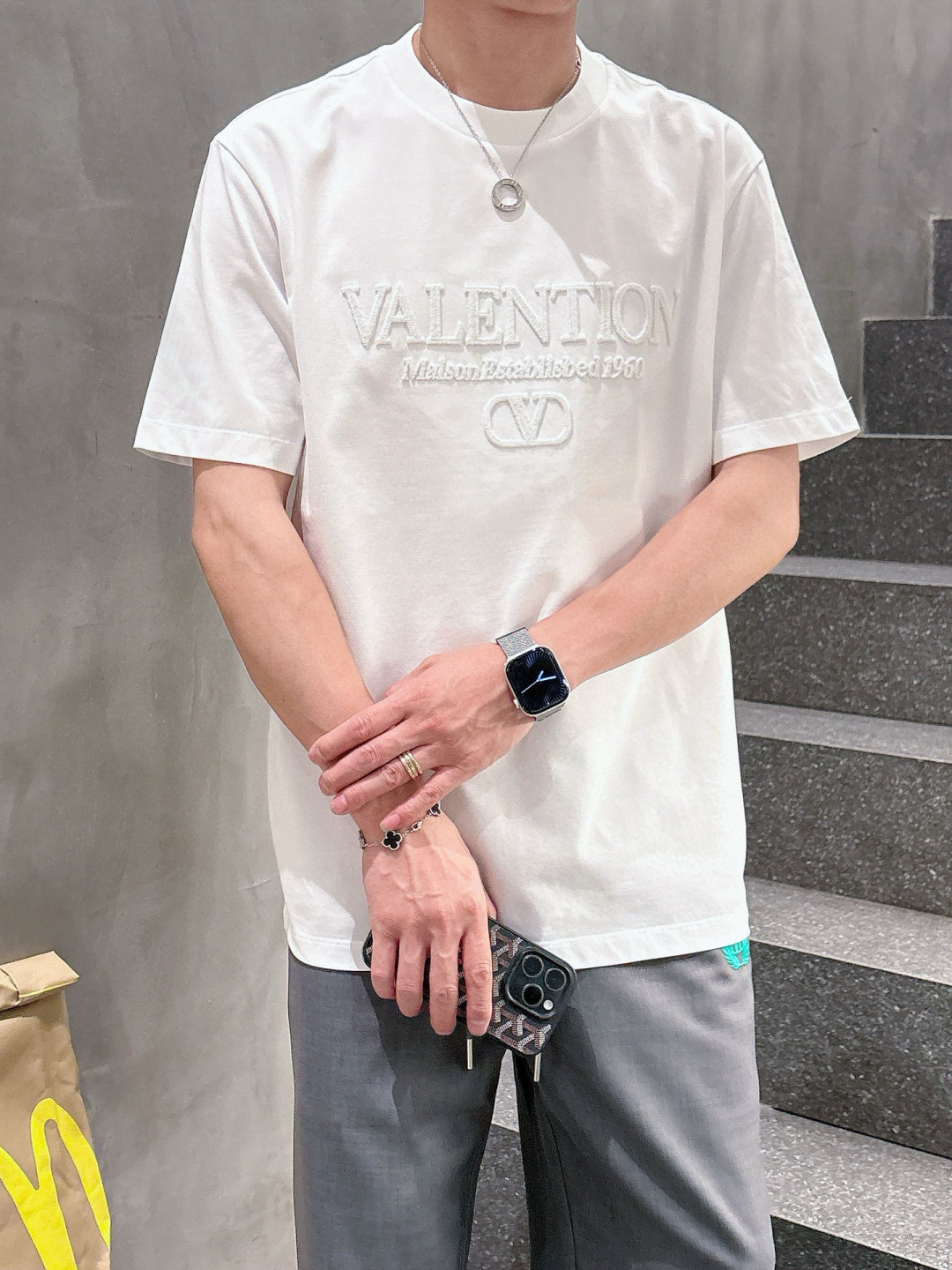 华伦短袖系列季度：2025春夏颜色：黑色 白色 尺码: m-5xL版型：微阔版型克重：160克重 成份：