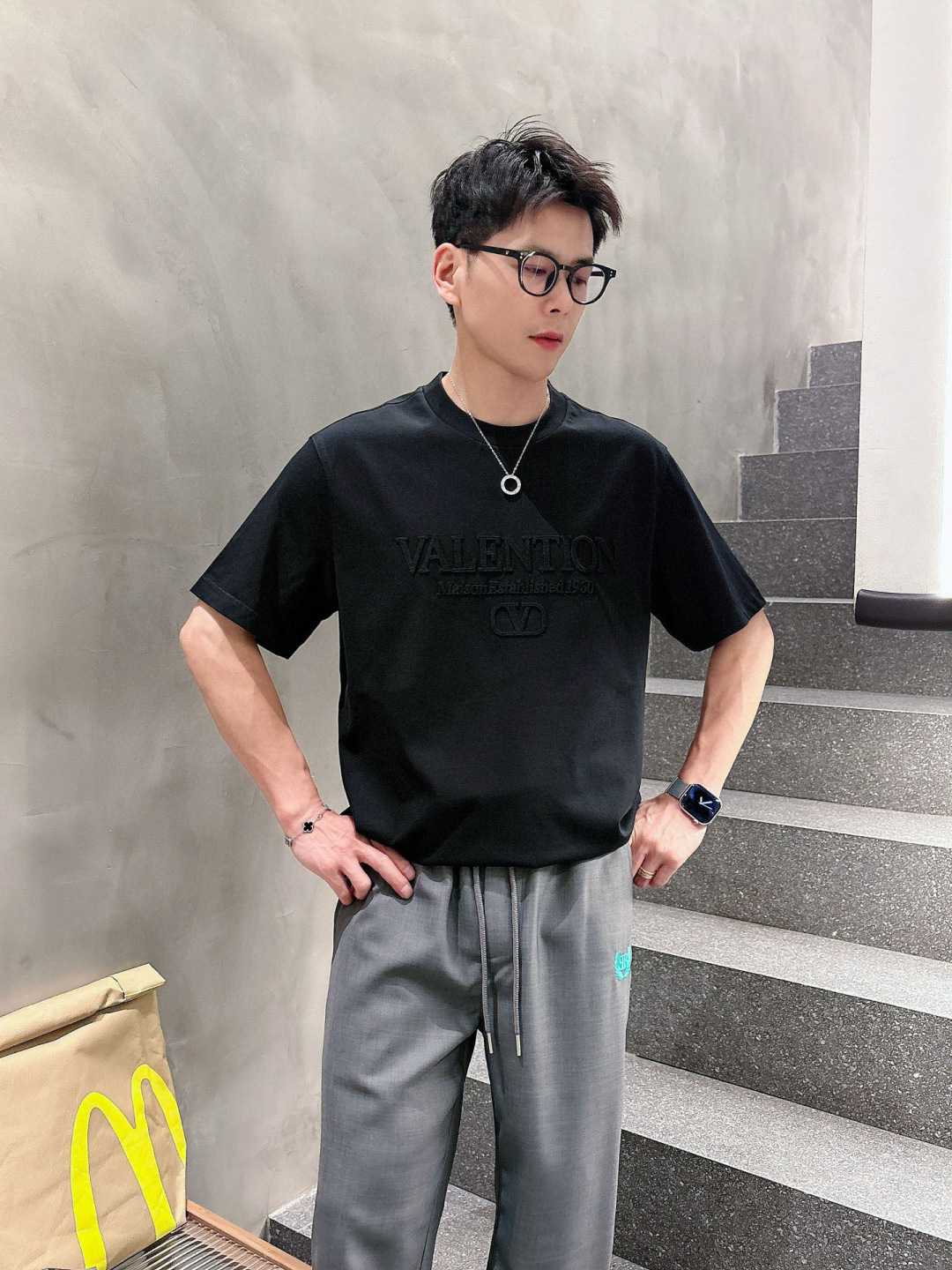 华伦短袖系列季度：2025春夏颜色：黑色 白色 尺码: m-5xL版型：微阔版型克重：160克重 成份：