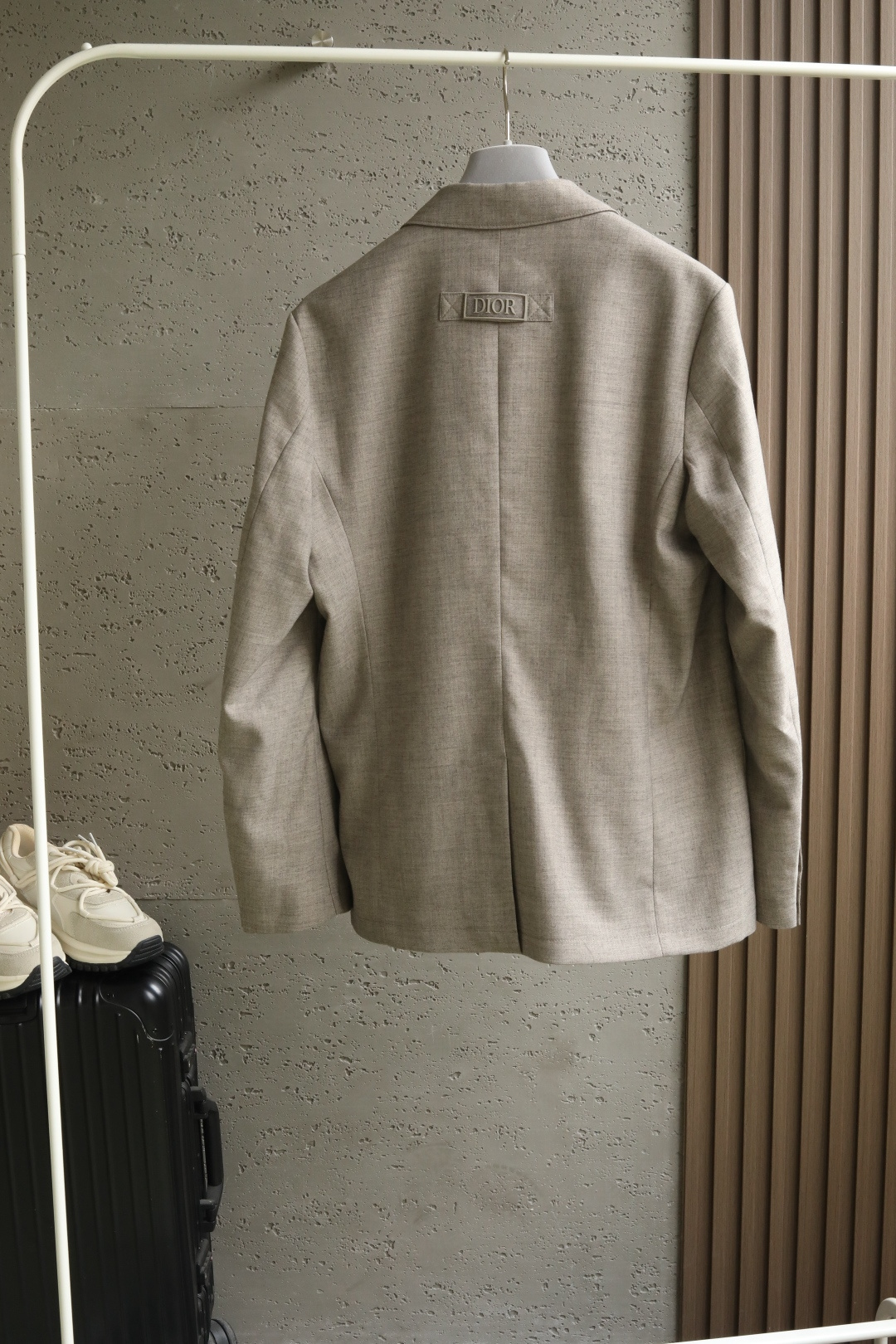 粗肌理CD西装外套2025 秋冬最新款上架Christ*an D*** 2025秋冬系列新品精选混纺纤维