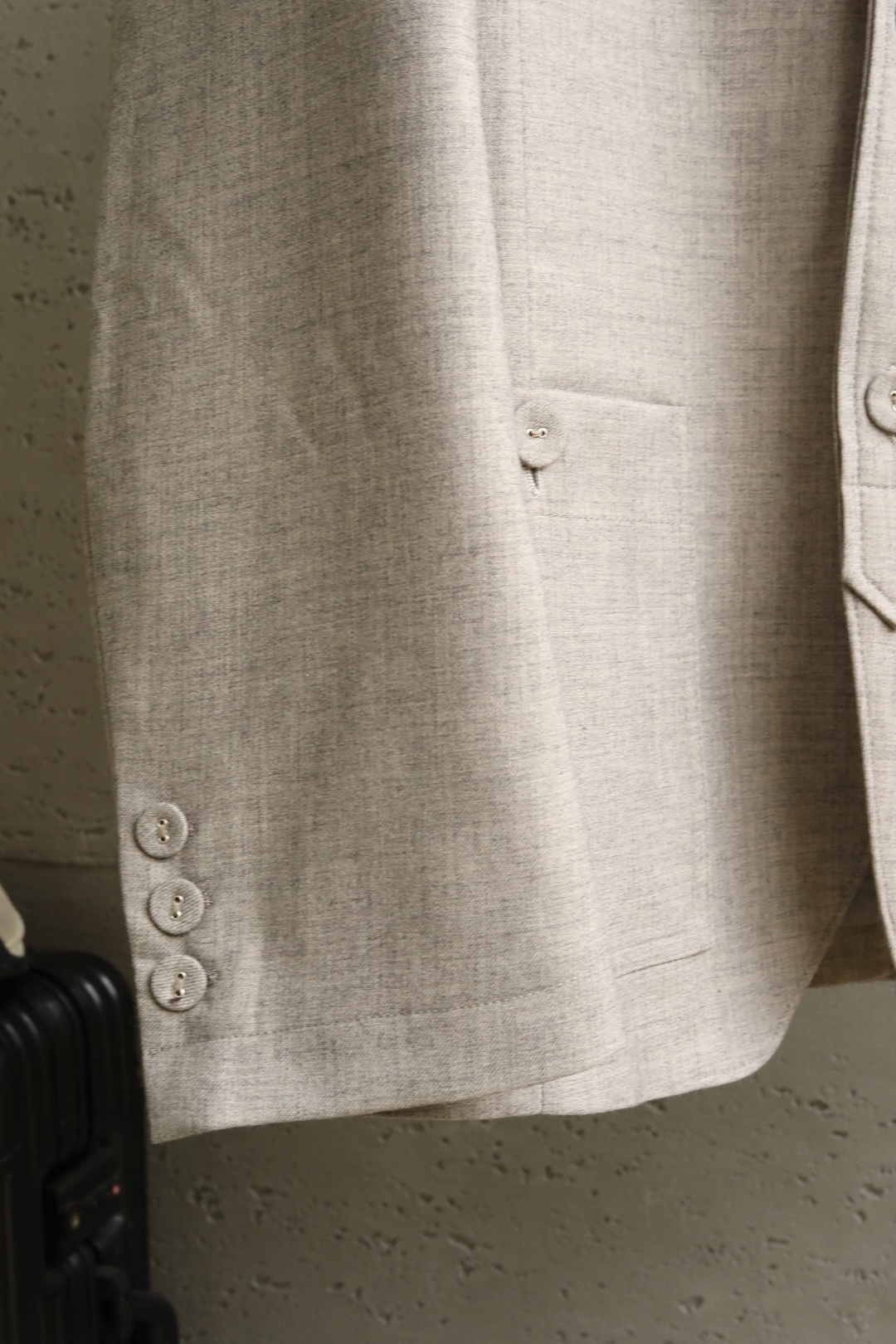 粗肌理CD西装外套2025 秋冬最新款上架Christ*an D*** 2025秋冬系列新品精选混纺纤维