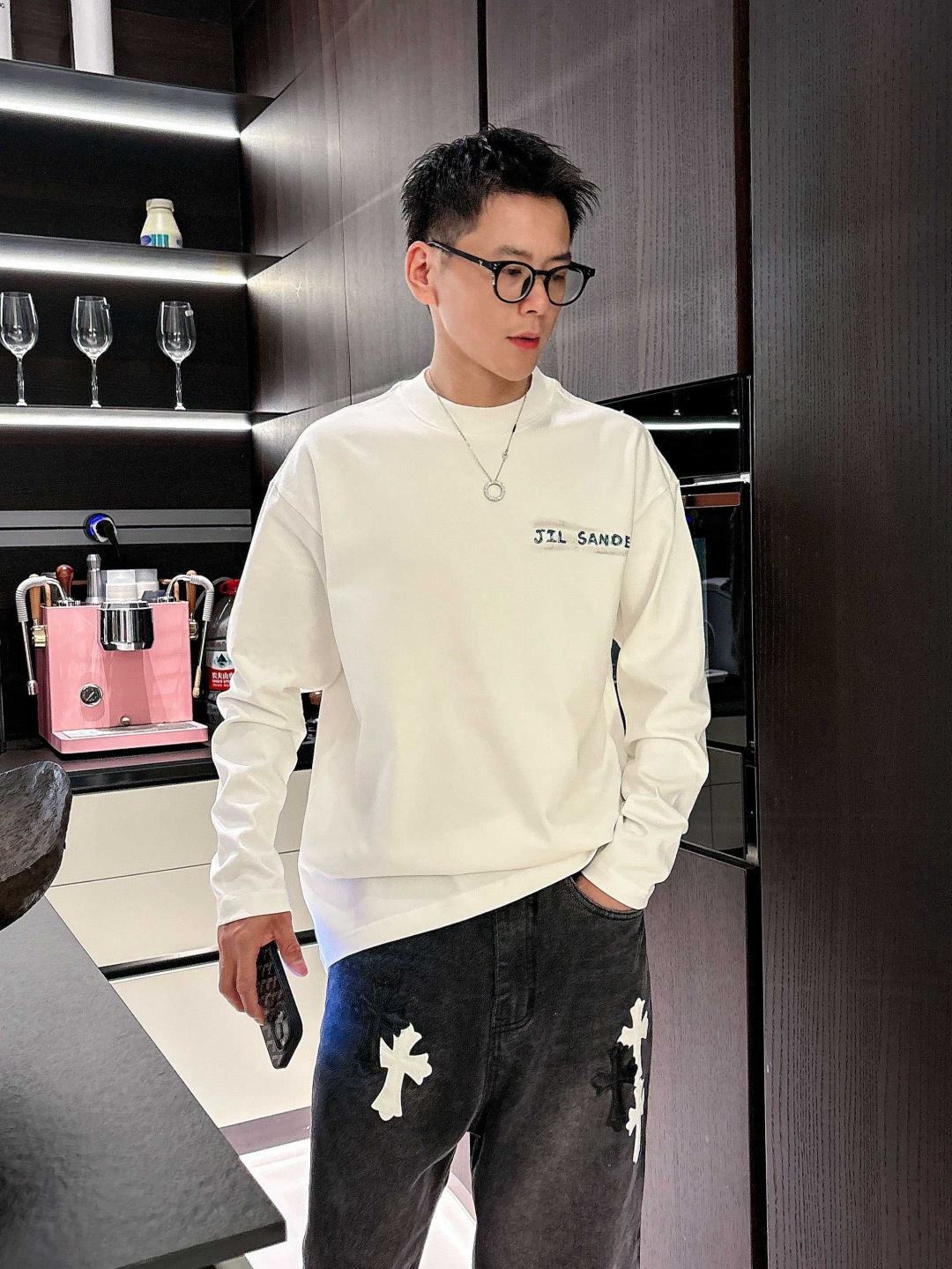 25新款长袖阔版T恤颜色：黑，白尺码：S-XL