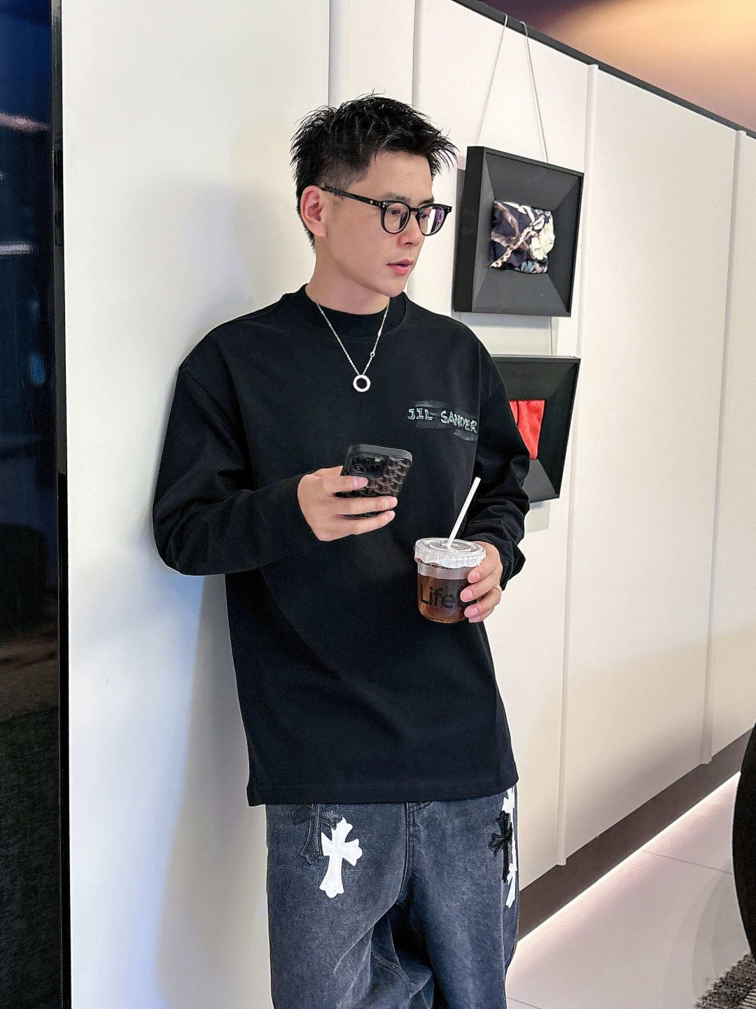 25新款长袖阔版T恤颜色：黑，白尺码：S-XL