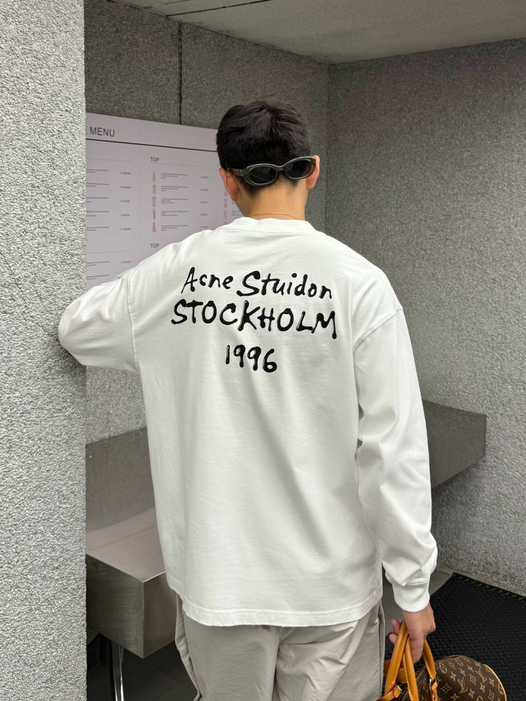 新款秋冬长袖🆕颜色：黑，白码数：S-XL款号：901