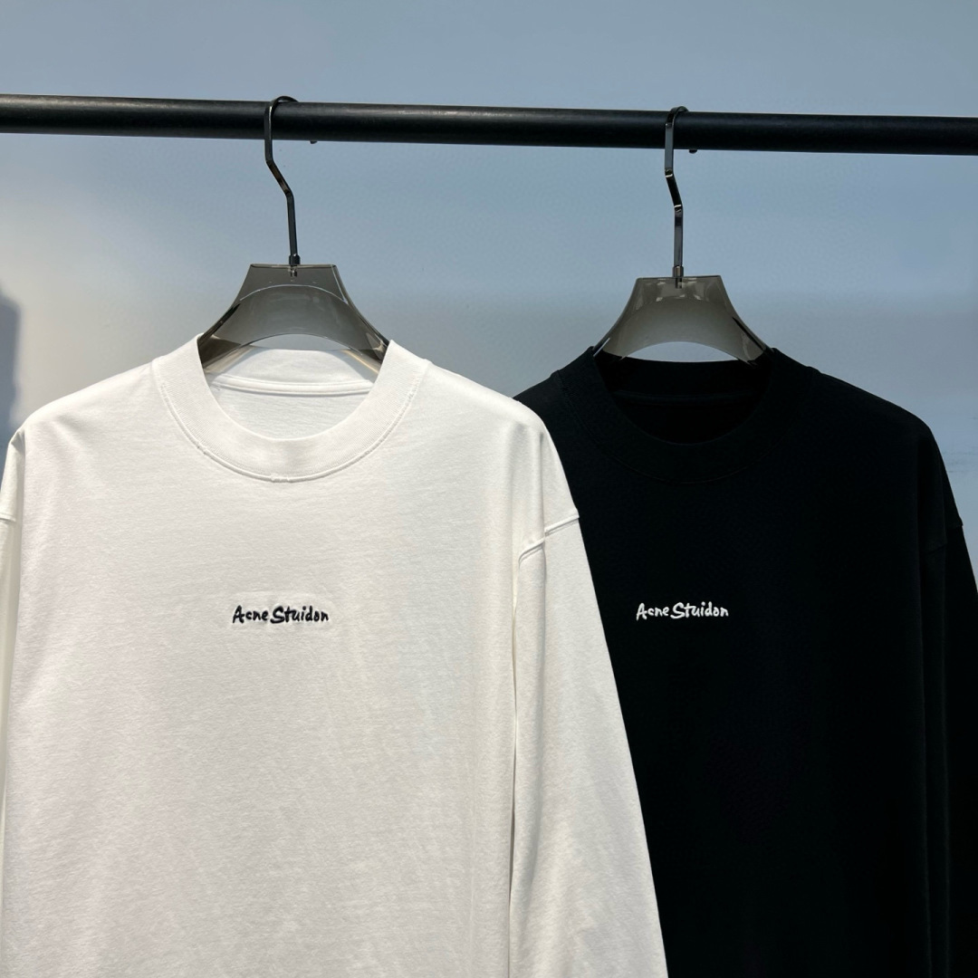 新款秋冬长袖🆕颜色：黑，白码数：S-XL款号：901