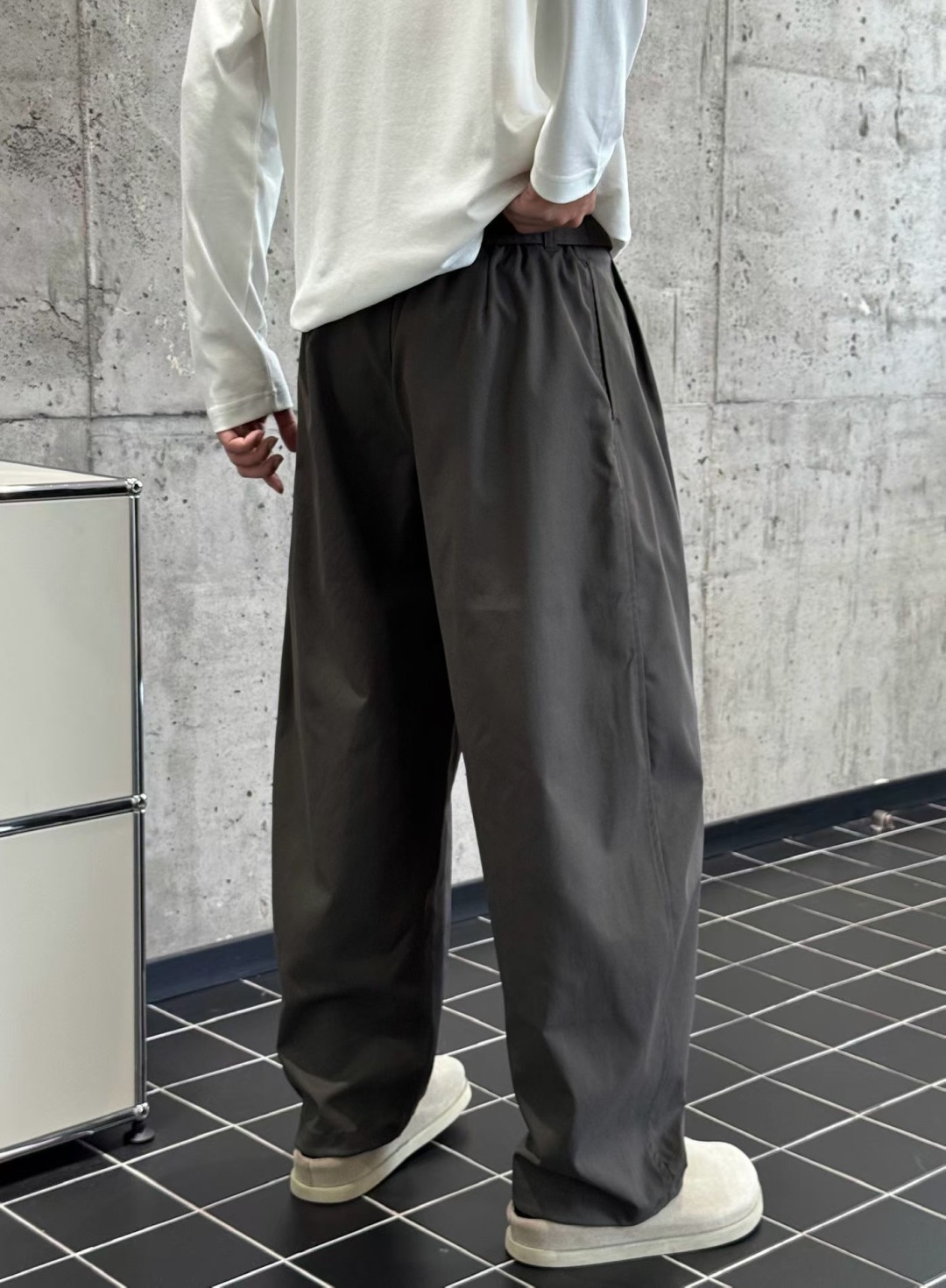 马吉拉新款秋冬裤子🆕颜色：黑，杏，绿码数：M-3XL款号：5203