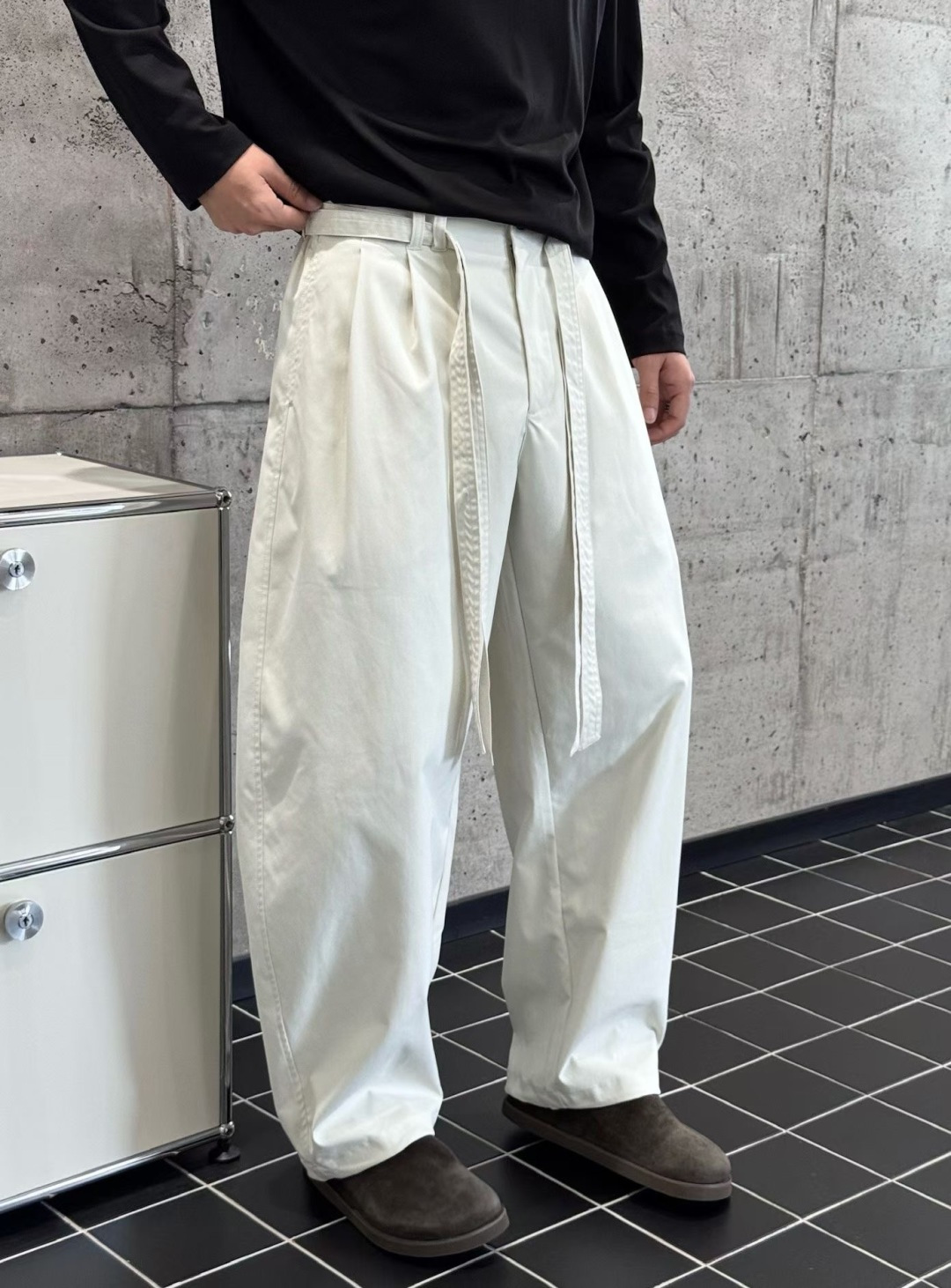 马吉拉新款秋冬裤子🆕颜色：黑，杏，绿码数：M-3XL款号：5203