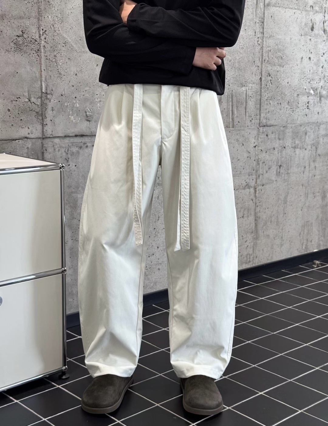 马吉拉新款秋冬裤子🆕颜色：黑，杏，绿码数：M-3XL款号：5203