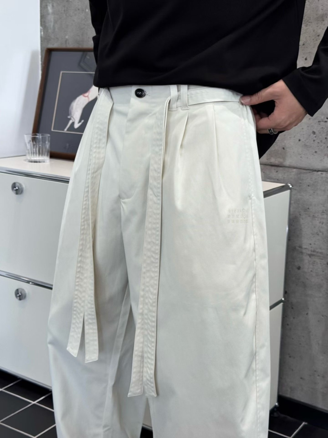 马吉拉新款秋冬裤子🆕颜色：黑，杏，绿码数：M-3XL款号：5203