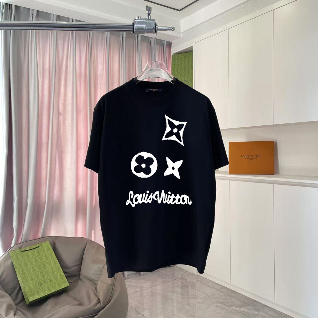 1V*2025秋季新款 个性字母logo印花 定制面料300g 短袖T恤 男女同款尺码：S M L XL