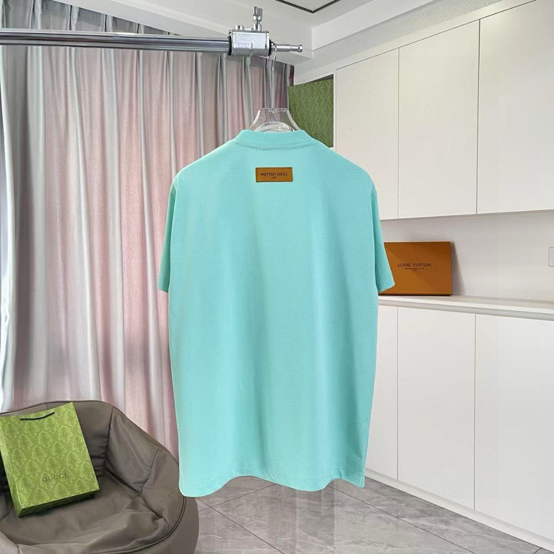 1V*2025秋季新款 个性字母logo印花 定制面料300g 短袖T恤 男女同款尺码：S M L XL