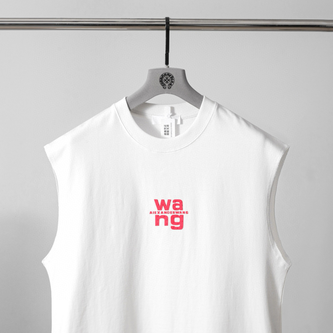 品牌：WANG季度：2025春夏颜色：黑色 白色 尺码：XS-XL版型：宽松阔版 背心成分：100%棉工