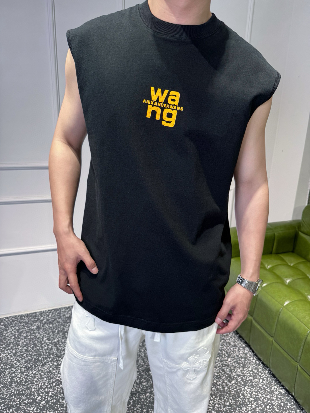 品牌：WANG季度：2025春夏颜色：黑色 白色 尺码：XS-XL版型：宽松阔版 背心成分：100%棉工