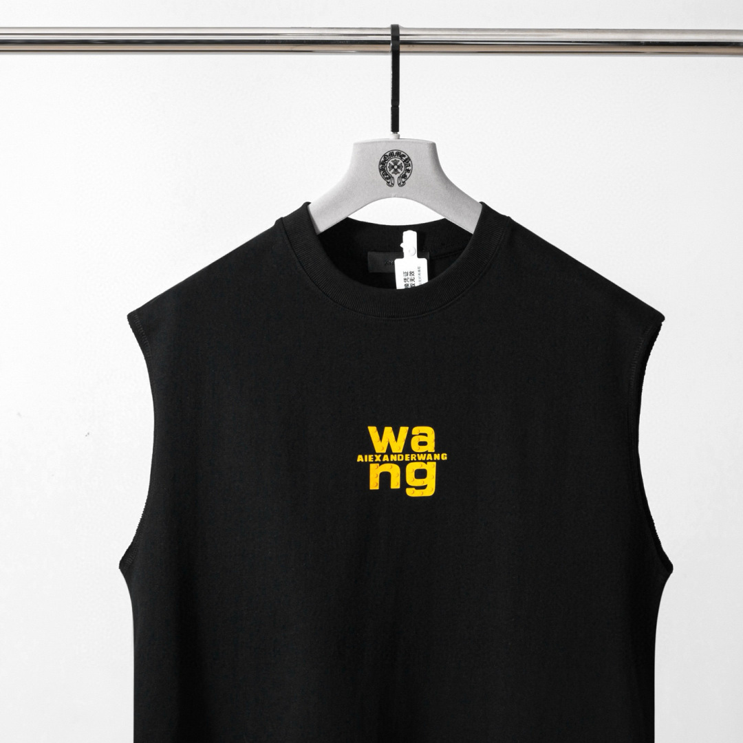 品牌：WANG季度：2025春夏颜色：黑色 白色 尺码：XS-XL版型：宽松阔版 背心成分：100%棉工
