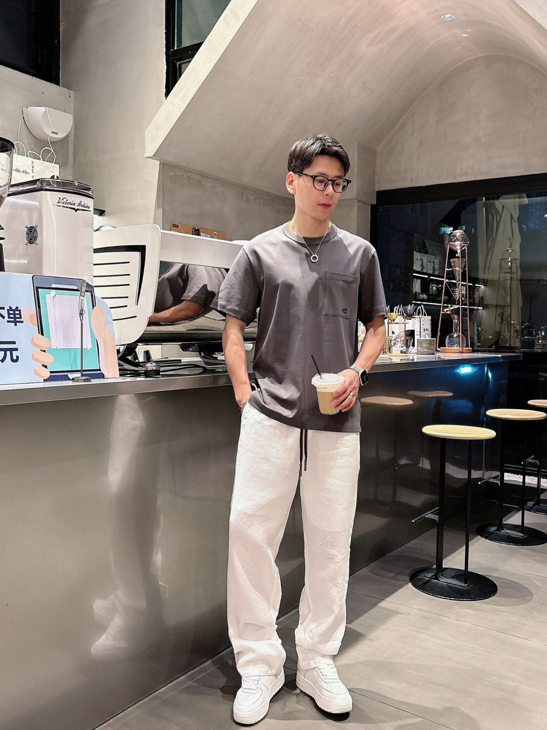 2025年 春夏系列🔥🔥H8058🔥🔥1.颜色：黑色 白色 灰色 豆绿 蓝色2.尺码：M-5XL3.版型