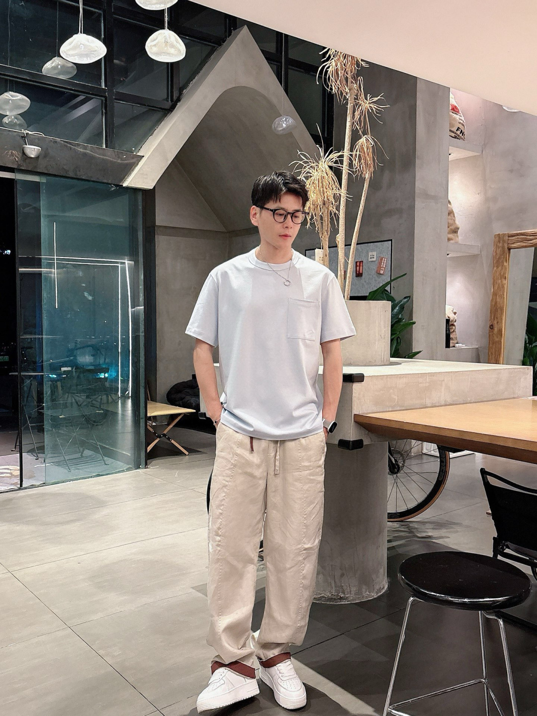 2025年 春夏系列🔥🔥H8058🔥🔥1.颜色：黑色 白色 灰色 豆绿 蓝色2.尺码：M-5XL3.版型