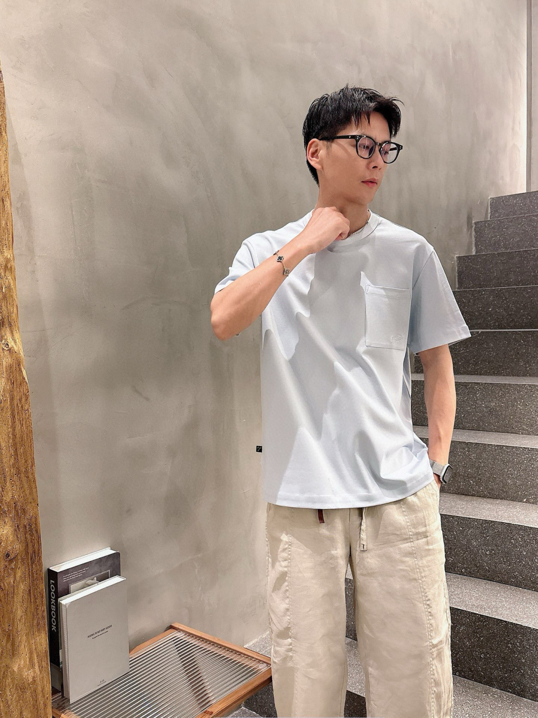 2025年 春夏系列🔥🔥H8058🔥🔥1.颜色：黑色 白色 灰色 豆绿 蓝色2.尺码：M-5XL3.版型