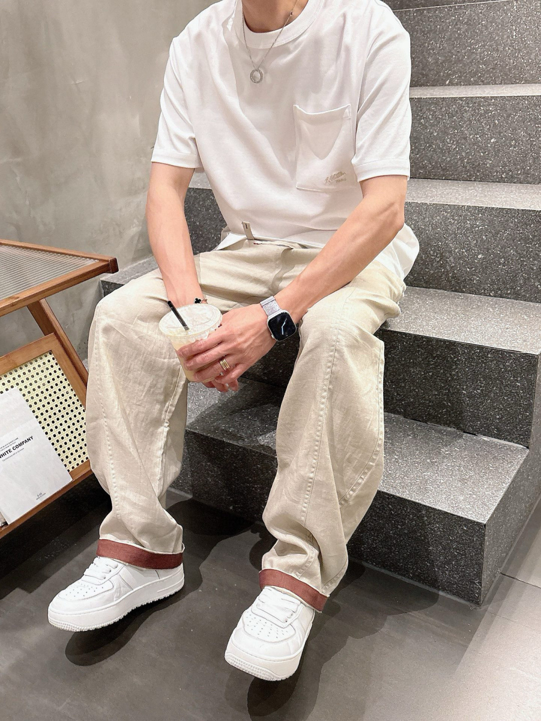 2025年 春夏系列🔥🔥H8058🔥🔥1.颜色：黑色 白色 灰色 豆绿 蓝色2.尺码：M-5XL3.版型