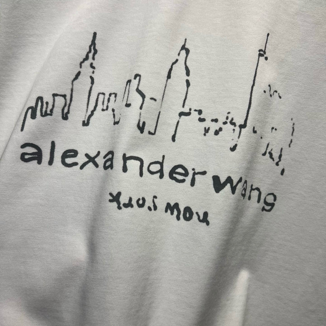 新款秋冬长袖🆕颜色：黑，白码数：S-XL款号：7005