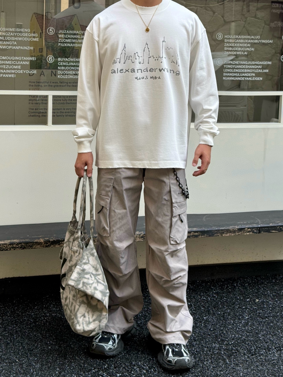 新款秋冬长袖🆕颜色：黑，白码数：S-XL款号：7005