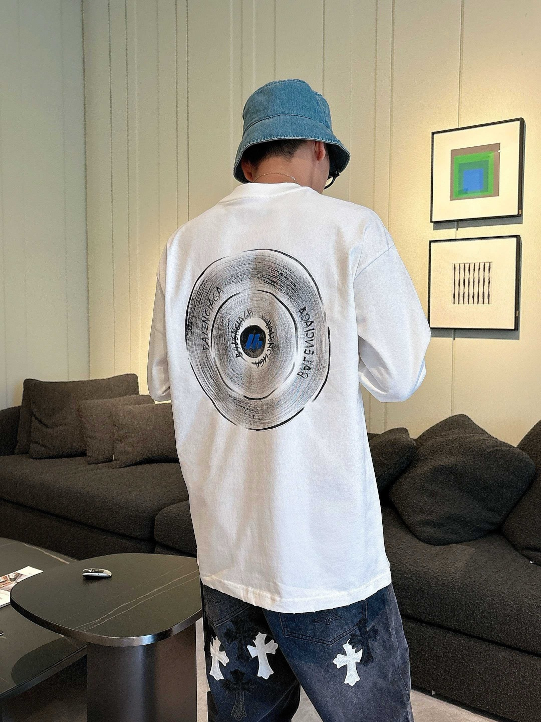 25新款长袖阔版T恤颜色：黑，白尺码：S-XL