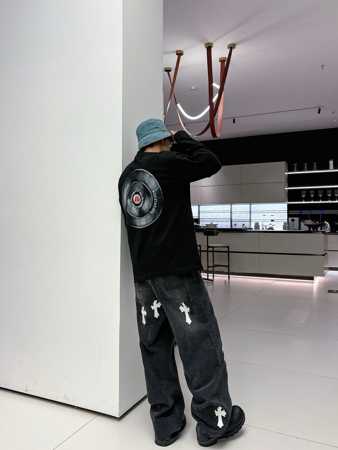 25新款长袖阔版T恤颜色：黑，白尺码：S-XL