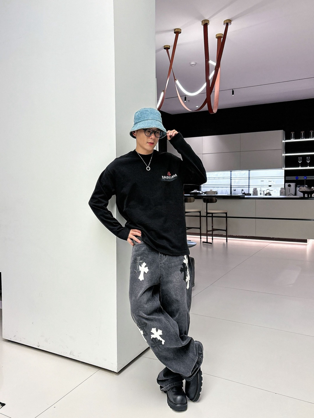 25新款长袖阔版T恤颜色：黑，白尺码：S-XL