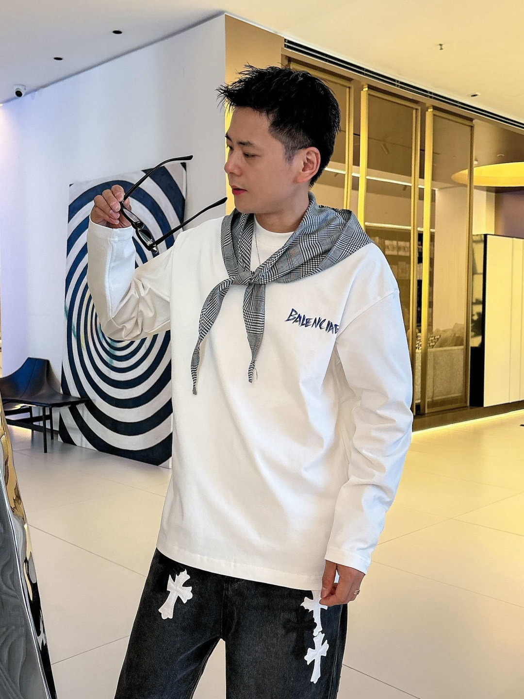 25新款长袖阔版T恤颜色：黑，白尺码：S-XL