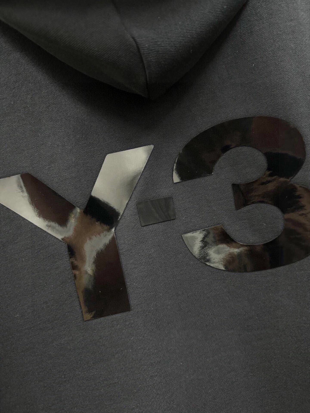 25新款山本家族纯棉连帽卫衣，男士印胶字母logo点缀高街宽松帽衫。日本青藤制衣订单，同步名品店发售，帅