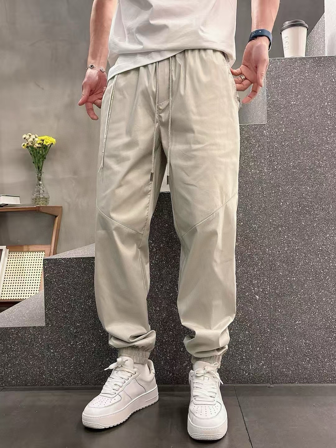 2025年春夏系列🔥🔥H8201🔥🔥1.颜色：黑色 米杏色2.尺码:M-3XL 3.版型:束脚长裤4.面