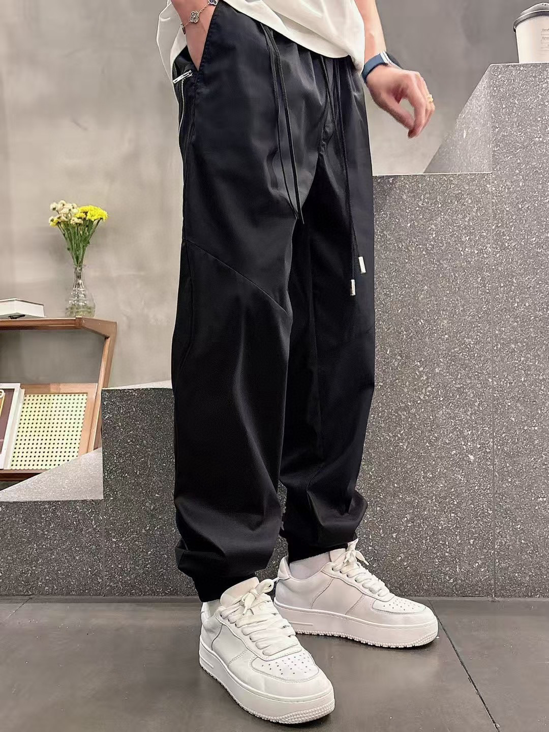 2025年春夏系列🔥🔥H8201🔥🔥1.颜色：黑色 米杏色2.尺码:M-3XL 3.版型:束脚长裤4.面