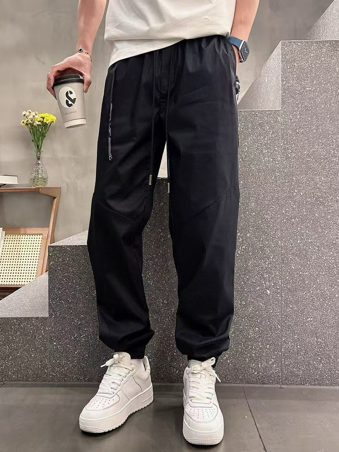 2025年春夏系列🔥🔥H8201🔥🔥1.颜色：黑色 米杏色2.尺码:M-3XL 3.版型:束脚长裤4.面