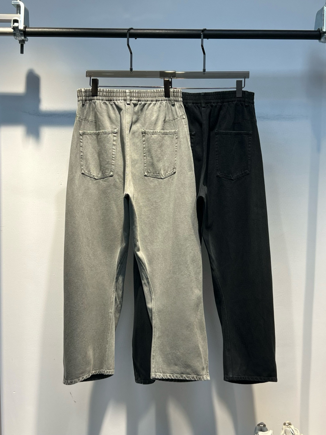 秋季裤子🆕颜色：黑，灰码数：M-3XL款号：5211