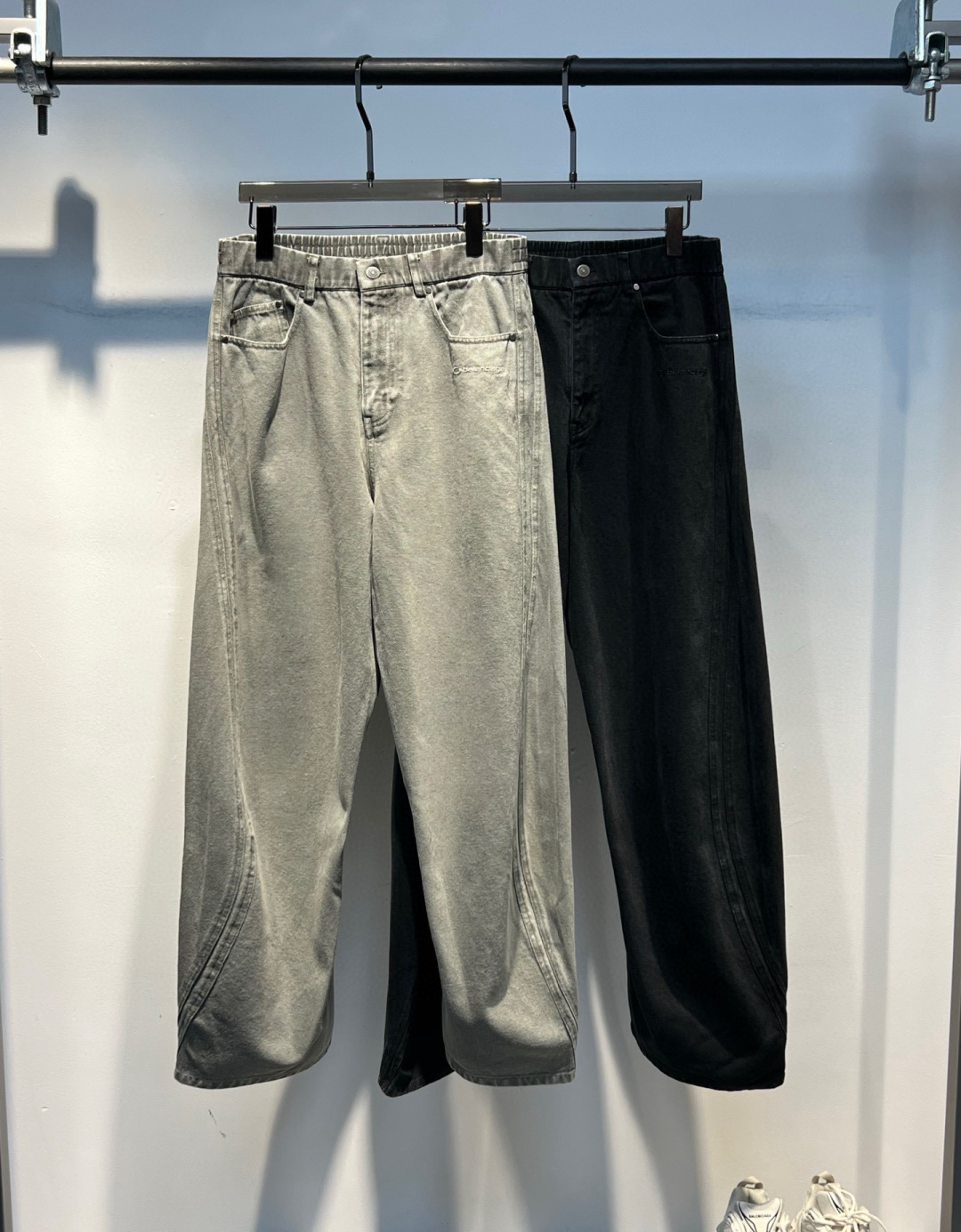 秋季裤子🆕颜色：黑，灰码数：M-3XL款号：5211