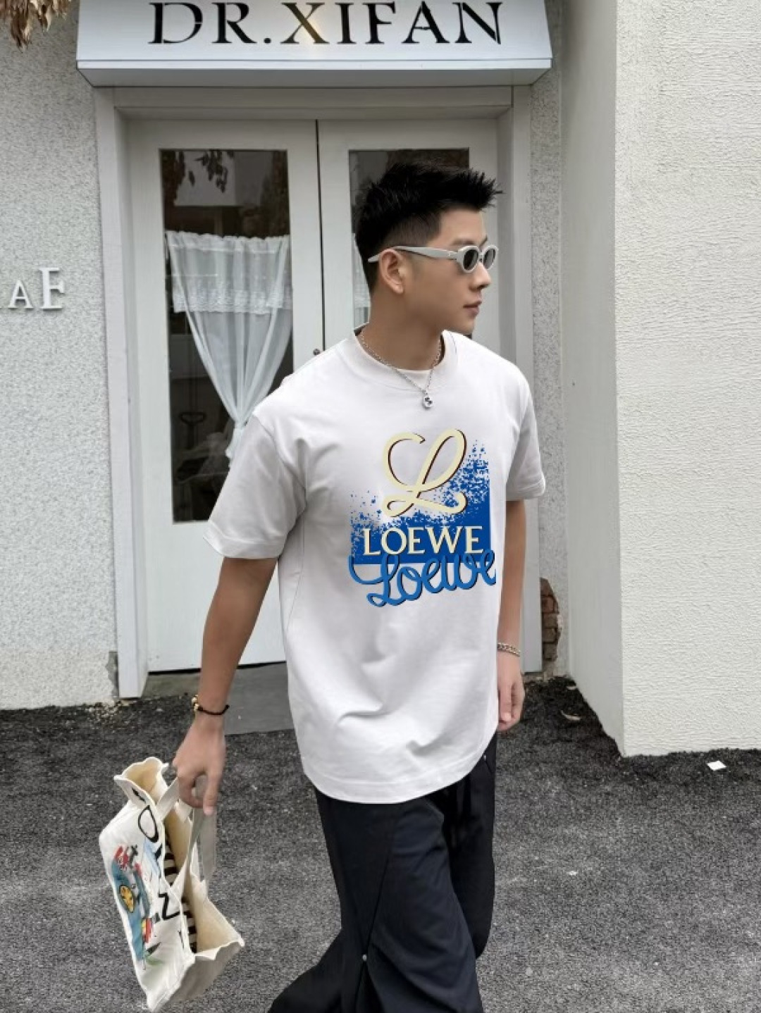 Loew*2025秋季新款 个性字母logo印花 定制面料300g 短袖t恤 男女同款尺码：S M L 